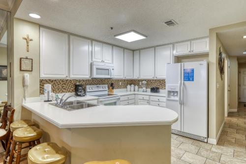 Enclave 605 - main image