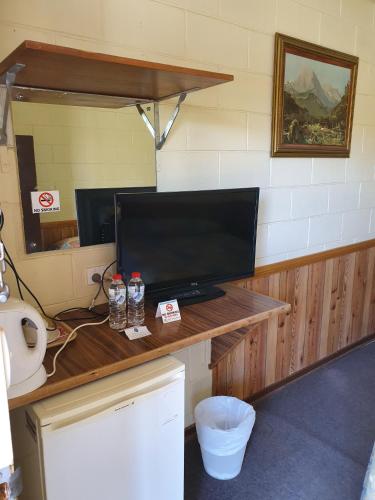 Opal Inn Hotel Motel Caravan Park