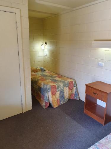 Opal Inn Hotel Motel Caravan Park