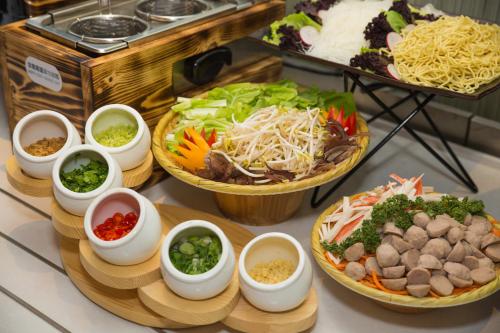 홀리데이 인 익스프레스 타이중 펑치아 바이 IHG - 식음료(F&B)