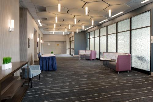 Holiday Inn Washington College Park an IHG Hotel - image 9