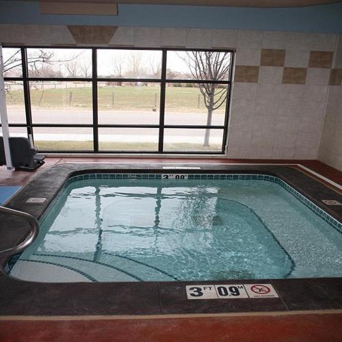 Holiday Inn Express & Suites Boise West - Meridian an IHG Hotel - image 9