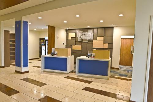 Holiday Inn Express Rochester Hills, an IHG Hotel