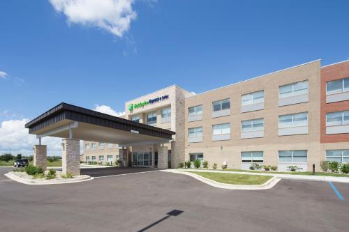 Holiday Inn Express Rochester Hills, an IHG Hotel