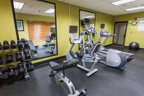 Holiday Inn Express & Suites Wilmington-University Center, an IHG Hotel