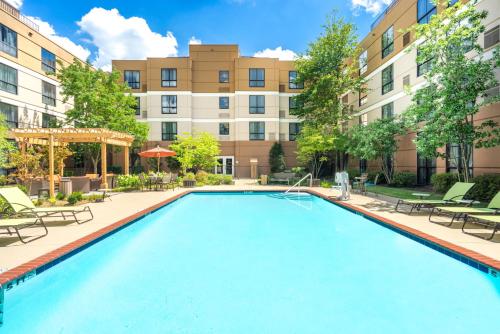 Staybridge Suites Memphis-Poplar Ave East, an IHG Hotel