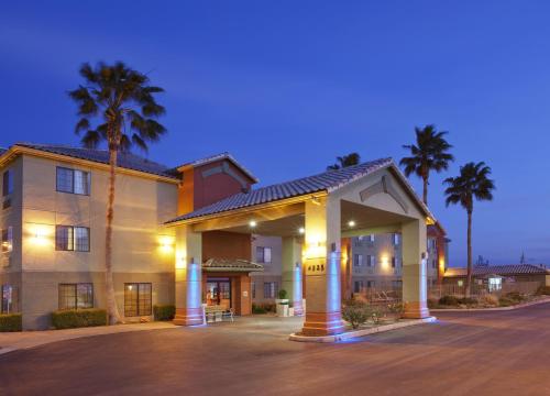 Holiday Inn Express Westley, an IHG Hotel