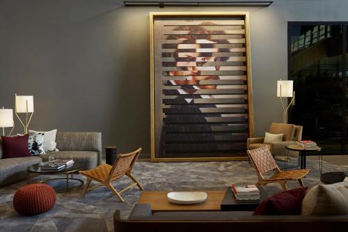 234776199 Kimpton Sawyer Hotel by IHG