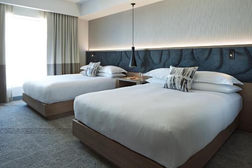 234776399 Kimpton Sawyer Hotel by IHG