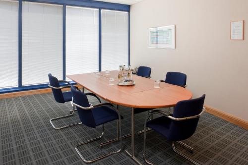 Best Western London Heathrow Ariel Hotel - image 13