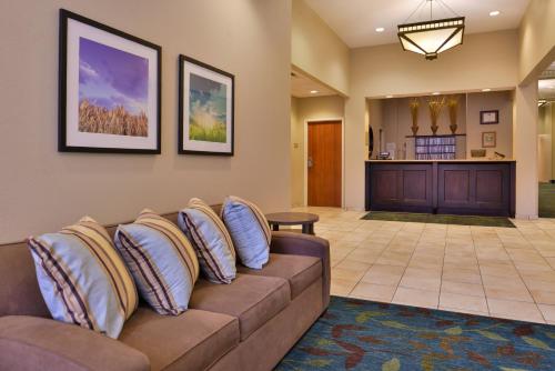 Candlewood Suites Terre Haute