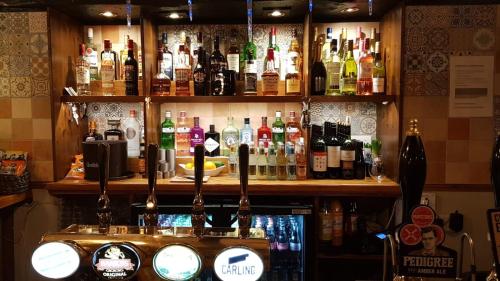 The Wheatsheaf Inn - image 9