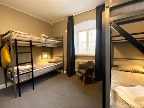 4-Bed Room Economy, Skeppsholmen