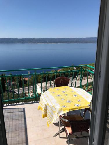  Apartments Grebenar, Pension in Mimice