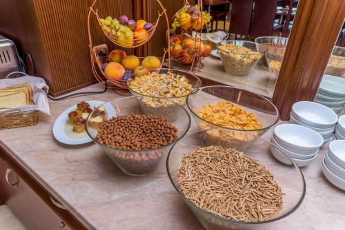 Avalon Airport Hotel Thessaloniki - image 10