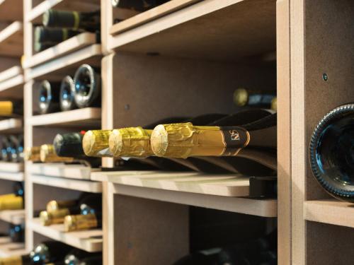  Panormos Villa Sleeps 16 Pool Air Con WiFi in Panormos, Mykonos