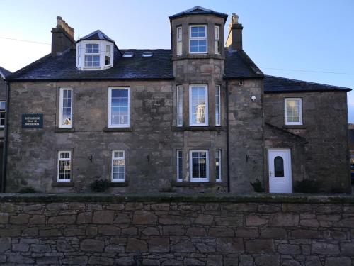 Hay Lodge - Accommodation - Nairn