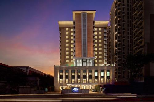 Royal Hometel Suites Dahisar Mumbai