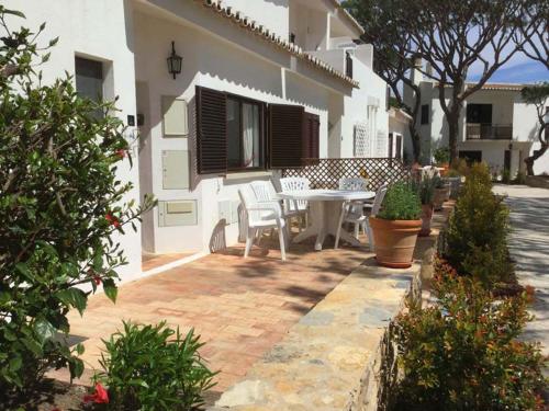  Vale do Lobo Villa Sleeps 6 Air Con WiFi, Unterkunft in Vale do Lobo
