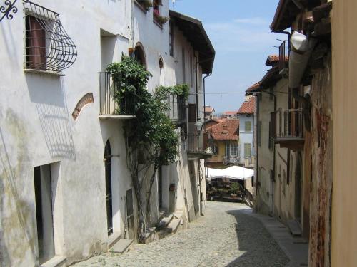 Saluzzo Historic Center Apartment