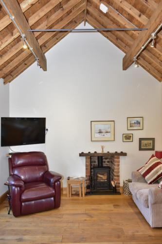 Finest Retreats - Shropshire Cottage, 2 bedrooms, sleeps 3