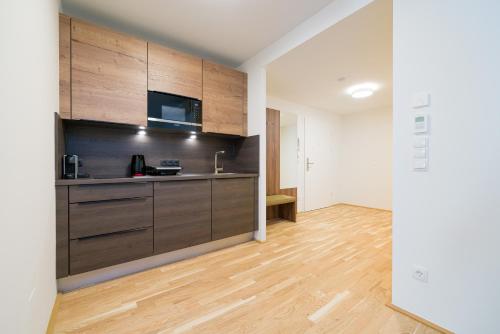 One-Bedroom Apartment with Balcony