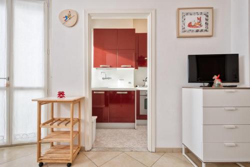Toc-Toc Apartment a 10 min dall'Ospedale Maria Vittoria - image 2