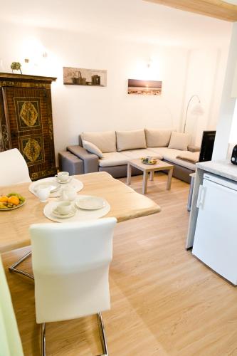 Iekārtas, Wohnung am See in Steinbaha Atersē