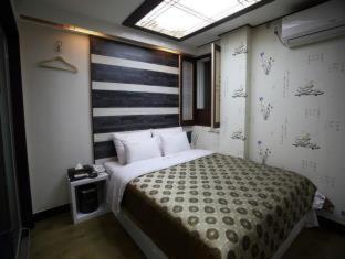 Kyoung Dong Hotel Myeongdong, Soul (fotografie 7)