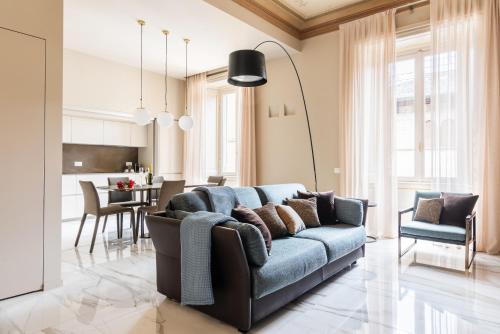 Palazzo Visconti - by MyHomeInComo, Como