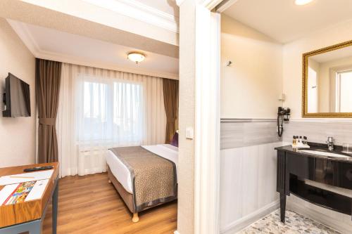 Meroddi La Porta, Istanbul (foto 8)