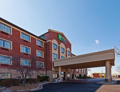 홀리데이 인 익스프레스 & 스위트 털사 S 브로큰 애로 하이웨이 51 바이 IHG - 숙소 외관