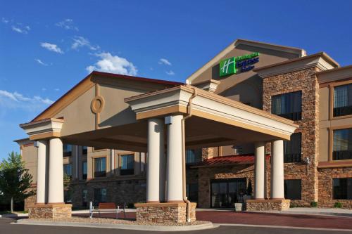 Holiday Inn Express Hotel & Suites Longmont