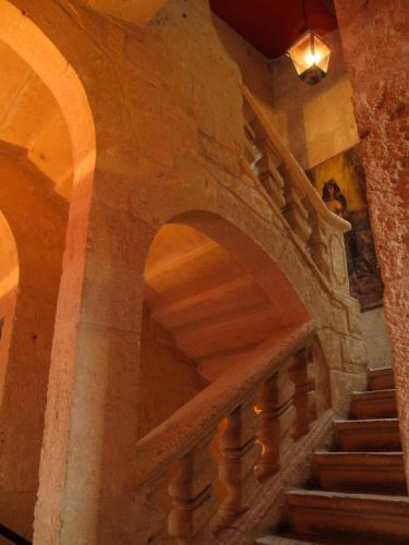 Hotel Les Templiers - image 4