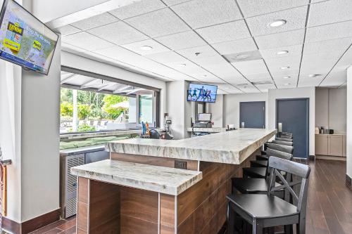 Holiday Inn - St. Petersburg West by IHG in St Petersburg, USA
