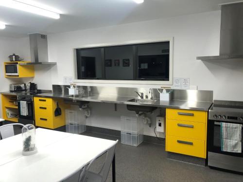 บริการและสิ่งอำนวยความสะดวก, แอชเบอร์ตัน ฮอลิเดย์ พาร์ค (Ashburton holiday park) in แอชเบอร์ตัน