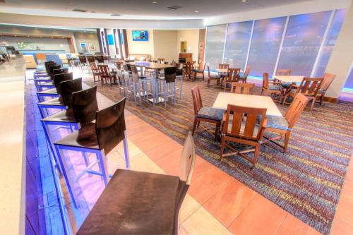 Holiday Inn Tampa Westshore - Airport Area, an IHG Hotel