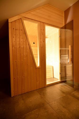 Sauna, Ludwig Hotel in Baracska