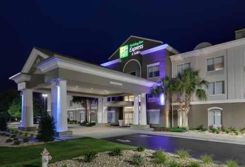 Holiday Inn Express And Suites Dublin