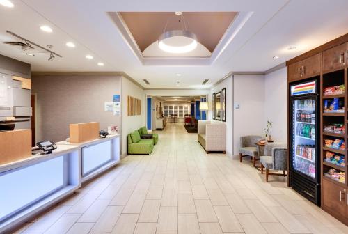 홀리데이 인 익스프레스 & 스위트 더블린 바이 IHG - 숙소 외관