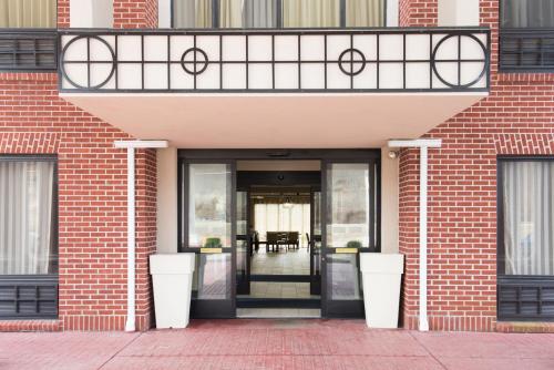 Holiday Inn Express Hotel & Suites Ashland by IHG in Ashland, USA