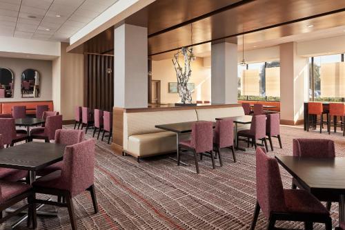 Crowne Plaza Dallas Love Field - Med Area, an IHG Hotel