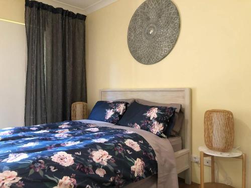 Escape to Strathfield for 8 guests