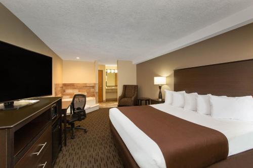 AmericInn by Wyndham Apple Valley in Apple Valley, USA