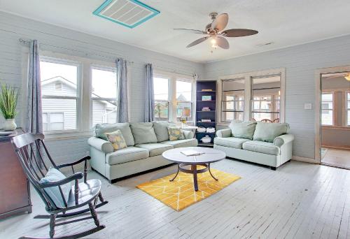 New Listing! Surf’s Up: Modern Beach Retreat home - image 5