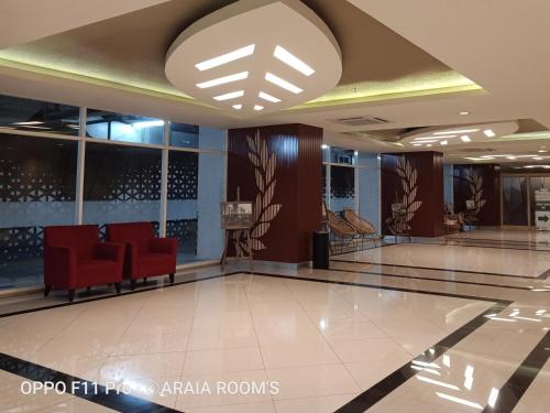Lobby, Grand Kamala Lagoon Standar Room Emerald by 21 Room Netflix in Bekasi