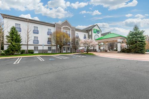 Holiday Inn Express Mount Arlington an IHG Hotel - image 8