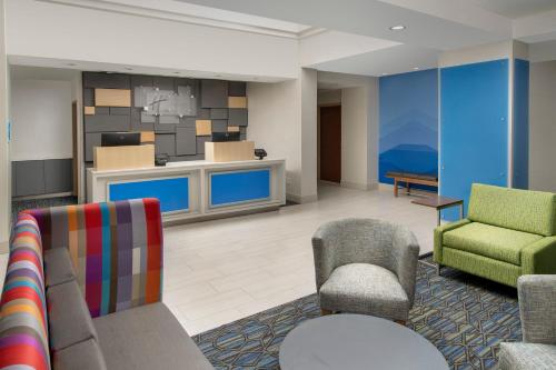 Holiday Inn Express Jacksonville Beach an IHG Hotel - image 6