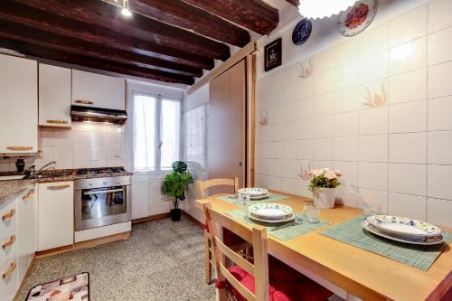 Ca' Apostoli - image 2