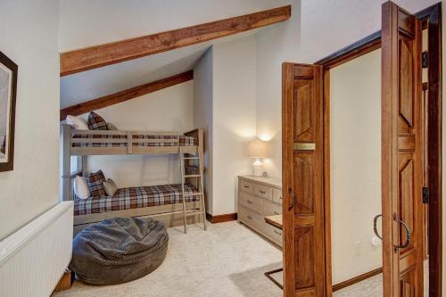 Creekside Chateau Home - image 8